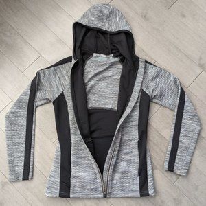 Athleta Snowscape gray quilt zip up jacket S